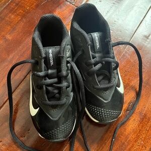 Nike Kids Shoes Black and White